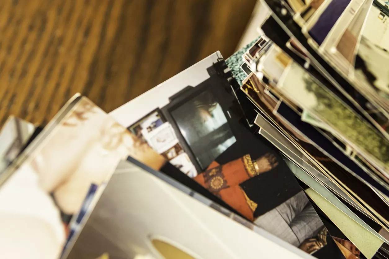 How to Digitally Scan Old Pictures Using MyHeritage&#8217;s Reimagine
